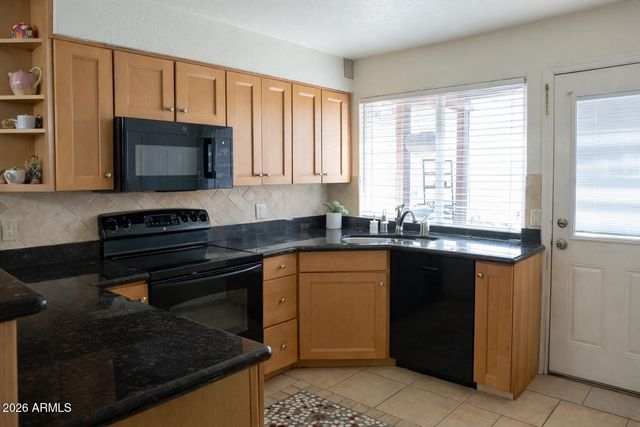 2614 N 72ND Place, Scottsdale, AZ 85257