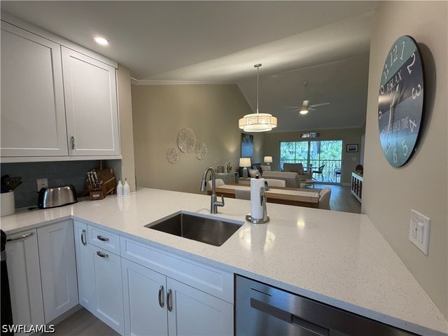3002 Sandpiper Bay CIR A306, Naples, FL 34112