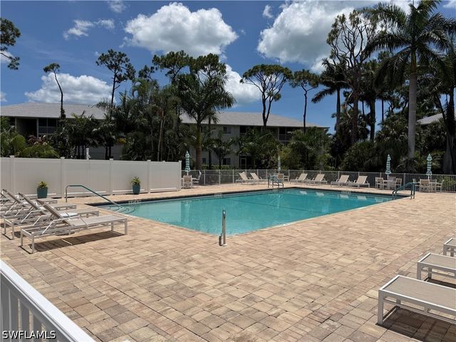 3002 Sandpiper Bay CIR A306, Naples, FL 34112