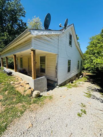 3004 Cane Ridge Road, Paris, KY 40361