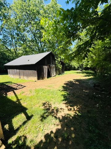 3004 Cane Ridge Road, Paris, KY 40361