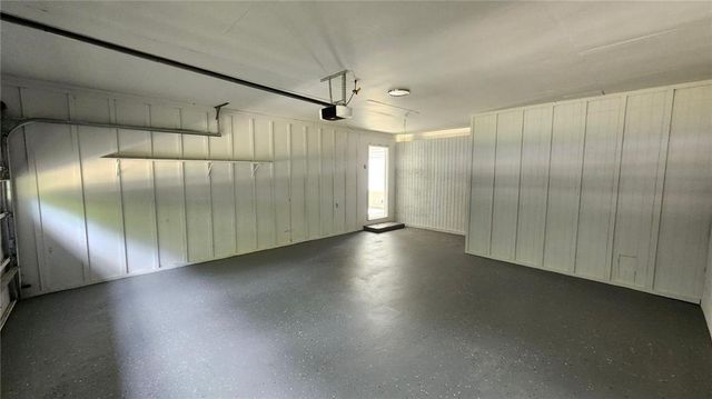 1007 Strawberry Lane, Ellenwood, GA 30294