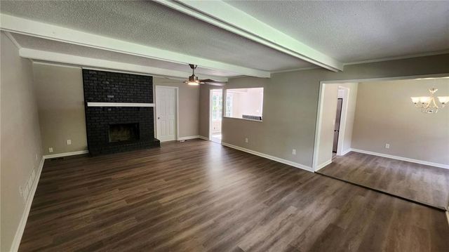 1007 Strawberry Lane, Ellenwood, GA 30294