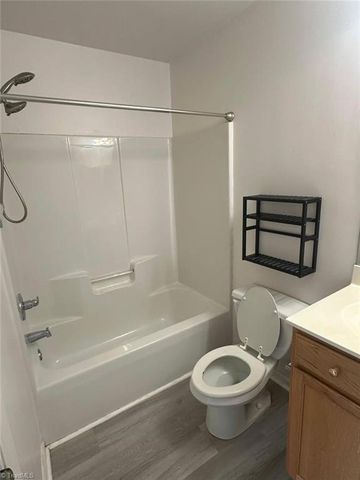 3803 Winborne Lane, Greensboro, NC 27410