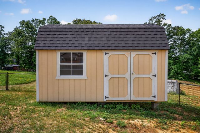 1930 Goolsby Ln, Cookeville, TN 38506