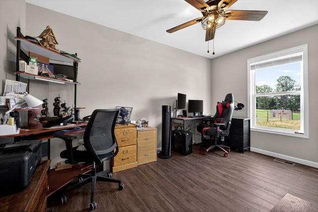 1930 Goolsby Ln, Cookeville, TN 38506