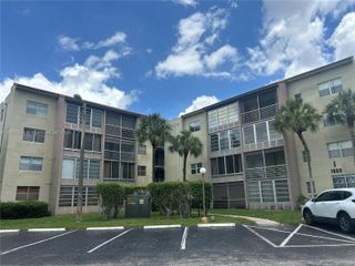1800 SW 81st Ave 1309, North Lauderdale, FL 33068