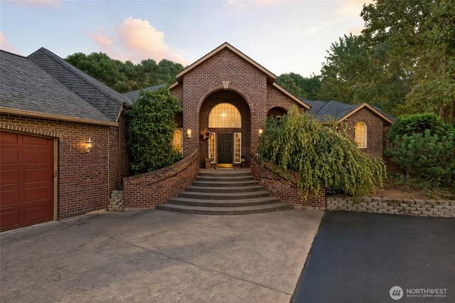 1629 Wheatcrest Road, Walla Walla, WA 99362