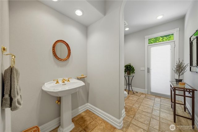 1629 Wheatcrest Road, Walla Walla, WA 99362