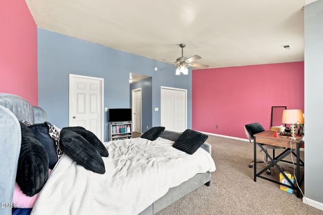 8640 Neuse Landing Lane 105, Raleigh, NC 27616