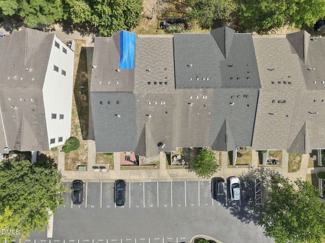 8640 Neuse Landing Lane 105, Raleigh, NC 27616