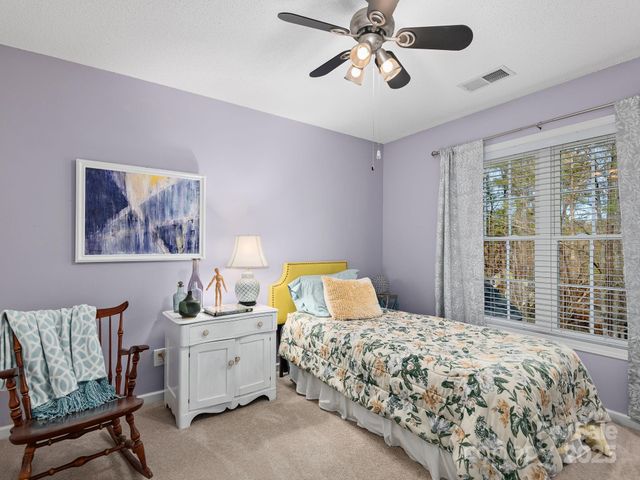 34 Wyntree Drive, Asheville, NC 28803