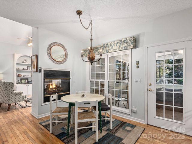 34 Wyntree Drive, Asheville, NC 28803