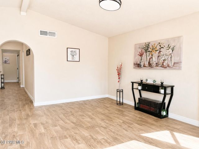 760 LICO Lane, Socorro, TX 79927