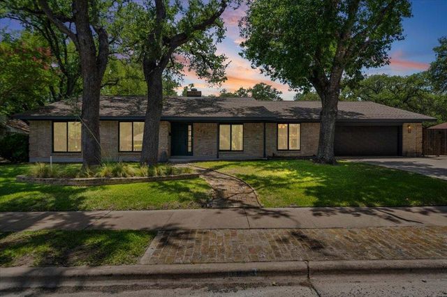 3803 Greystone DR, Austin, TX 78731