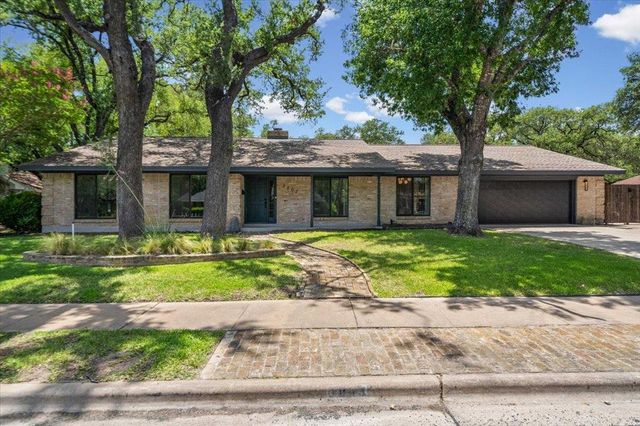 3803 Greystone DR, Austin, TX 78731