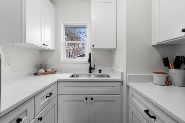 2317 E 6th Ave, Spokane, WA 99202