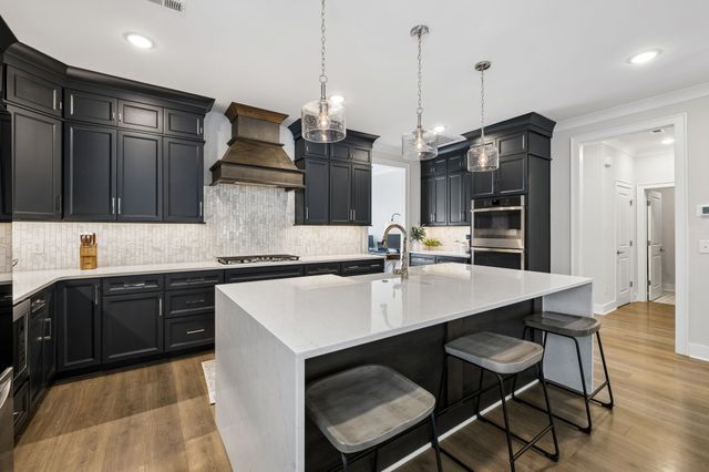 3287 Sassafras Ln, Thompsons Station, TN 37179