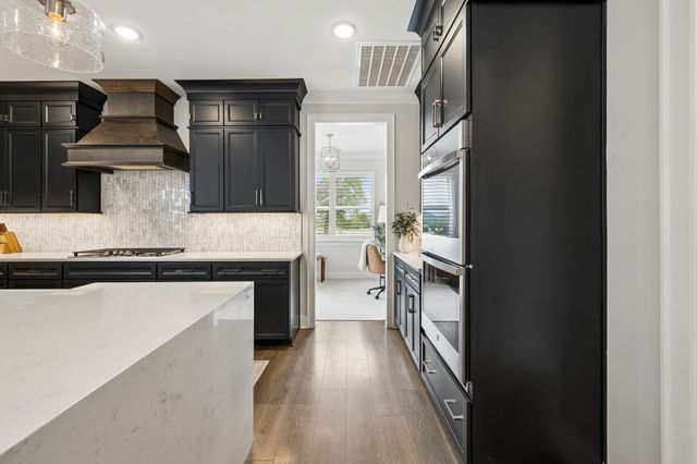 3287 Sassafras Ln, Thompsons Station, TN 37179