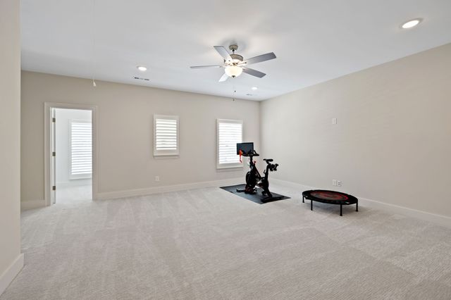 3287 Sassafras Ln, Thompsons Station, TN 37179