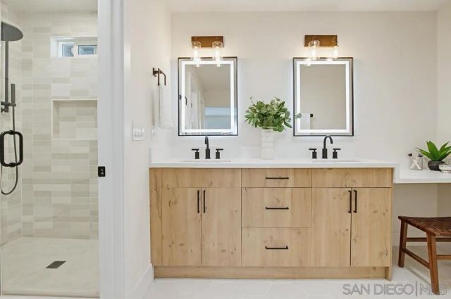 2910 Erie St, San Diego, CA 92117