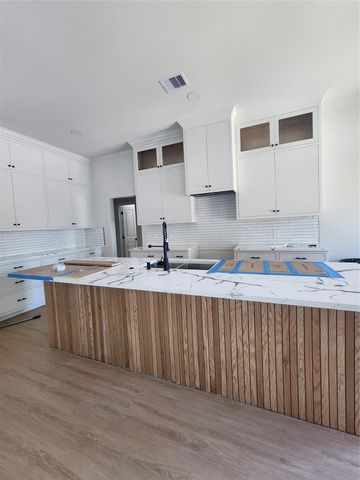 7341 Miley Street, Houston, TX 77028