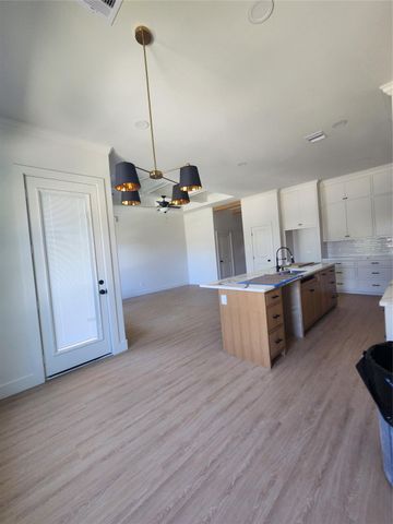 7341 Miley Street, Houston, TX 77028