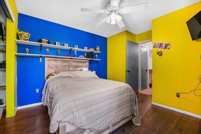 8704 Snapdragon Lane, Urbandale, IA 50322