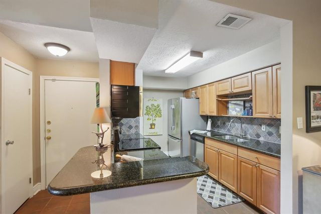 12755 Mill Ridge Drive 213, Cypress, TX 77429