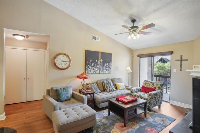 12755 Mill Ridge Drive 213, Cypress, TX 77429