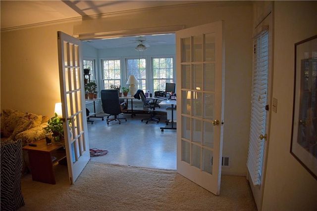 425 Hackberry Lane, Roswell, GA 30076