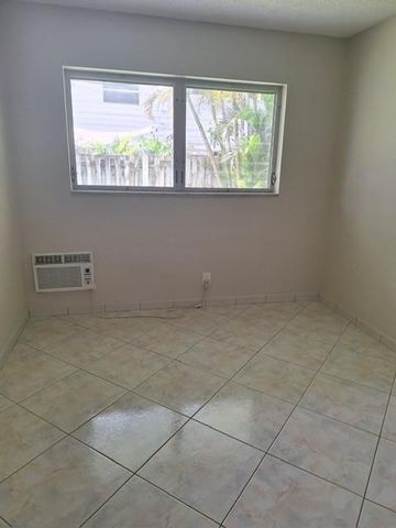 2020 NE 51st Court 101, Fort Lauderdale, FL 33308