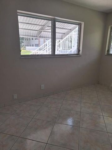 2020 NE 51st Court 101, Fort Lauderdale, FL 33308