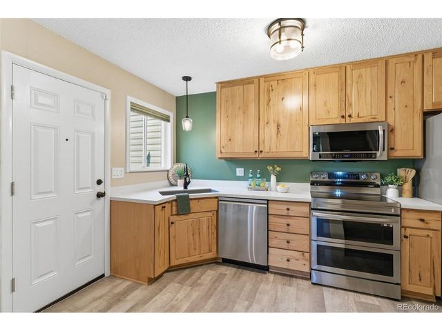 1739 S Lee St C, Lakewood, CO 80232