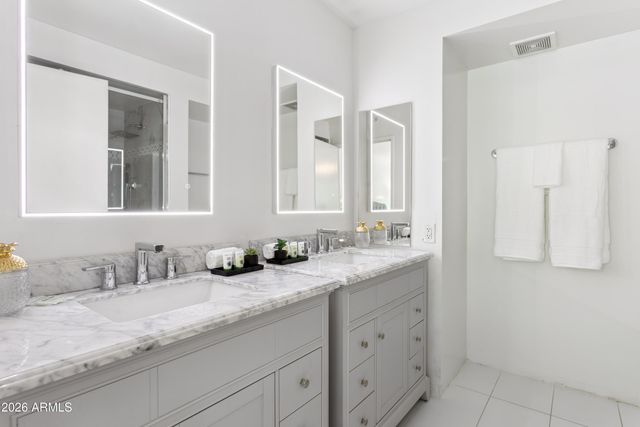4808 N 24TH Street 208, Phoenix, AZ 85016