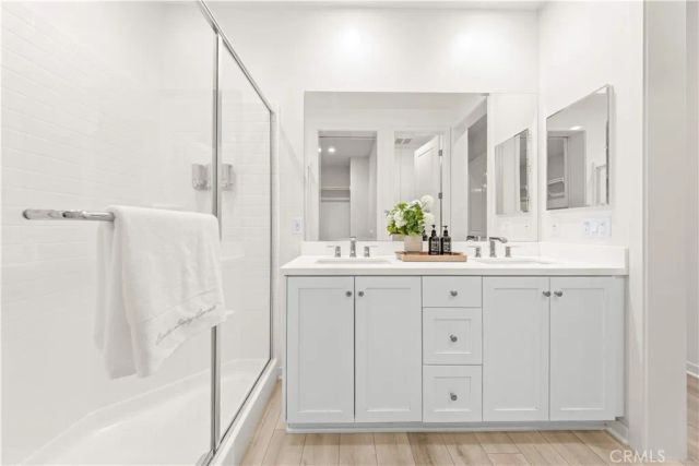 143 Coastal Gdn, Irvine, CA 92618