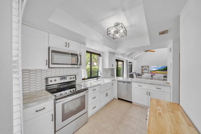 235 NW 15TH Street, Boca Raton, FL 33432