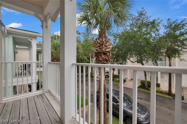 3280 Lindsey LN 5, Naples, FL 34109