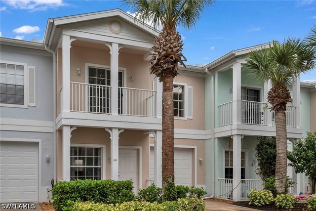 3280 Lindsey LN 5, Naples, FL 34109
