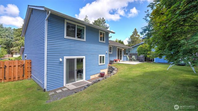 17333 160th Avenue SE, Renton, WA 98058