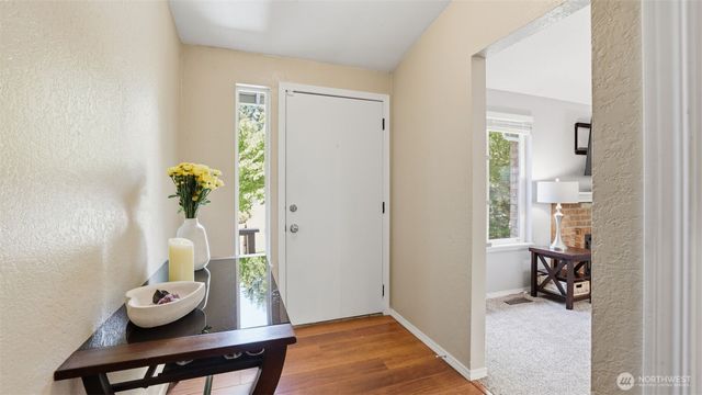17333 160th Avenue SE, Renton, WA 98058