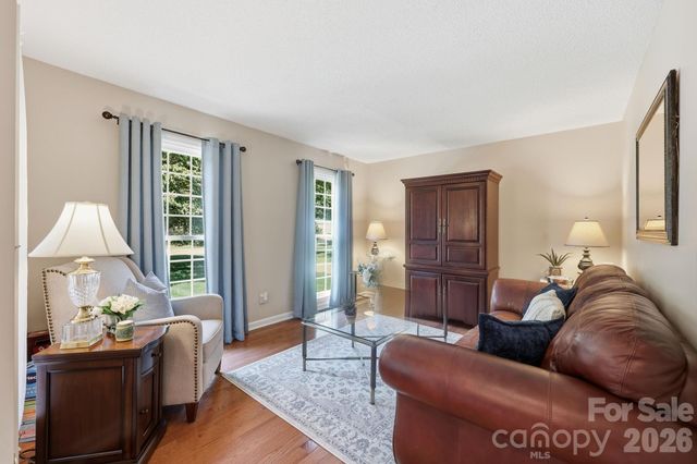 4516 Appaloosa Lane, Charlotte, NC 28215