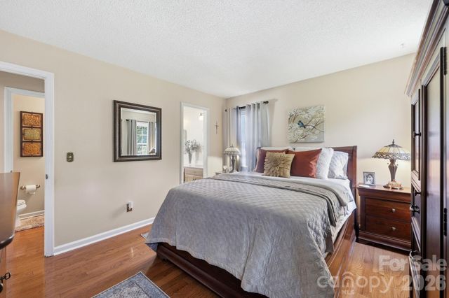 4516 Appaloosa Lane, Charlotte, NC 28215