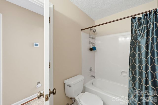 4516 Appaloosa Lane, Charlotte, NC 28215