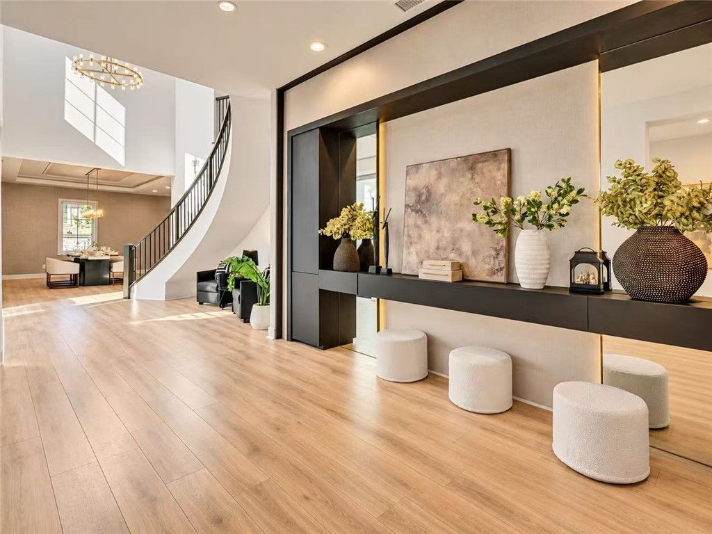 114 Interstellar, Irvine, CA 92618 — photo 5