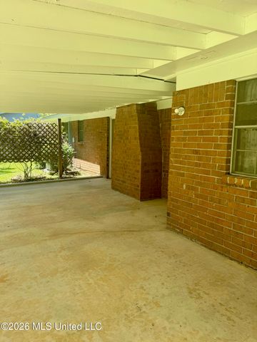 2617 Roxanne Drive, Pearl, MS 39208