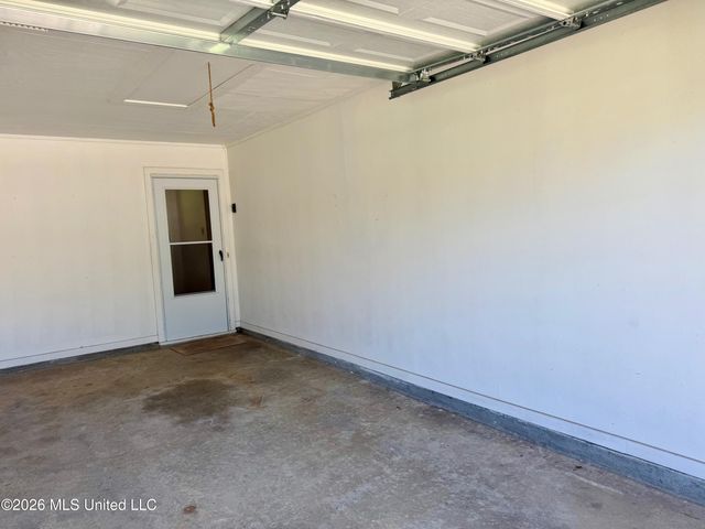 2617 Roxanne Drive, Pearl, MS 39208
