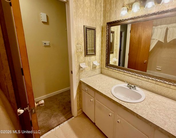 2617 Roxanne Drive, Pearl, MS 39208