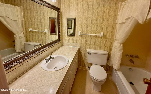 2617 Roxanne Drive, Pearl, MS 39208