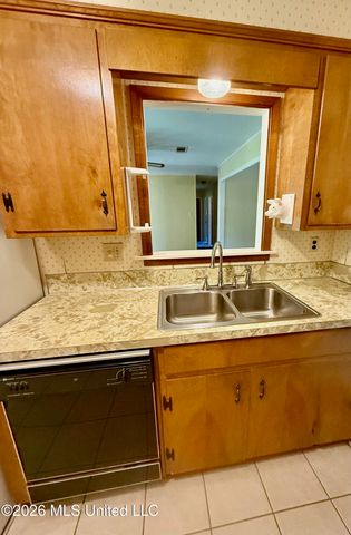 2617 Roxanne Drive, Pearl, MS 39208